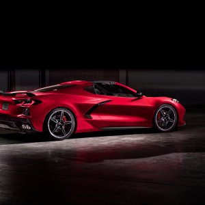 chevrolet-corvette-stingray-2020-03-angle--exterior--rear--red.jpg